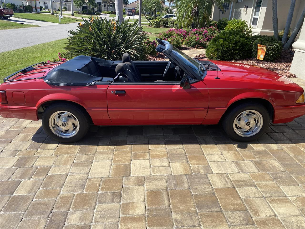 Ford-Mustang-lx-1993-Red-Black-2