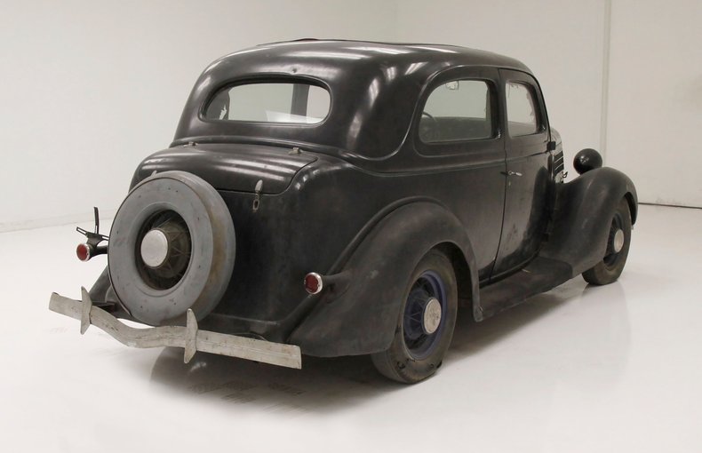 Ford-Other-1935-Black-Tan-1