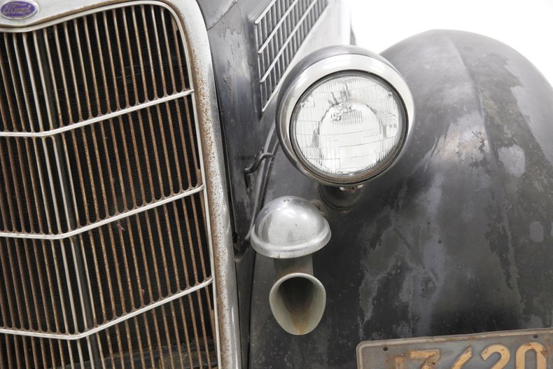Ford-Other-1935-Black-Tan-12