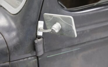 Ford-Other-1935-Black-Tan-15