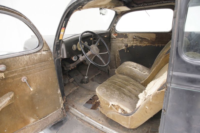 Ford-Other-1935-Black-Tan-27