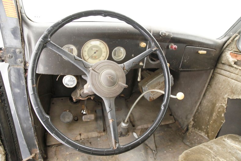 Ford-Other-1935-Black-Tan-29