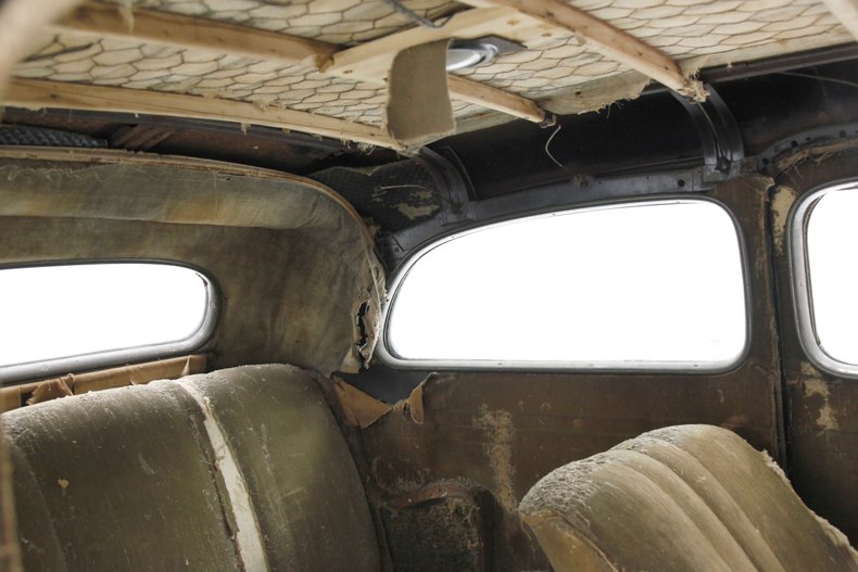 Ford-Other-1935-Black-Tan-38