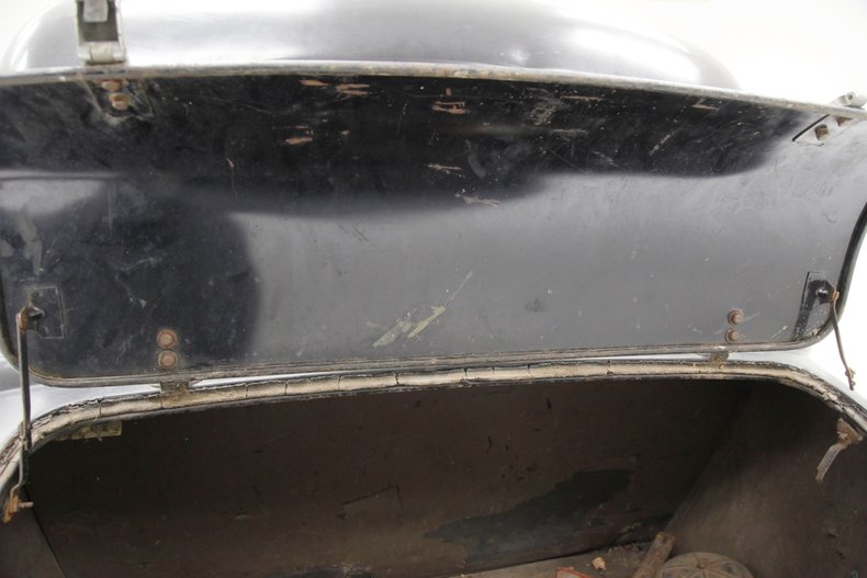 Ford-Other-1935-Black-Tan-40