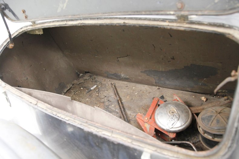 Ford-Other-1935-Black-Tan-42