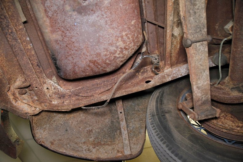 Ford-Other-1935-Black-Tan-46