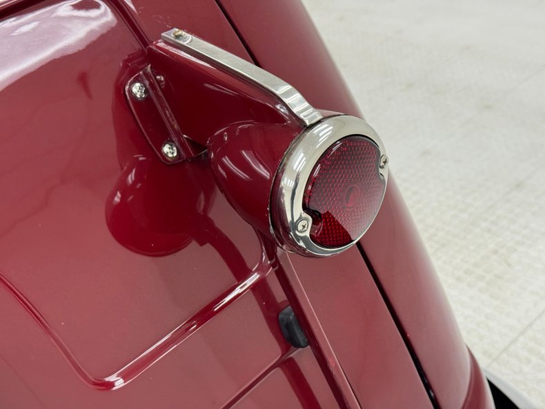 Ford-Other-1950-Cambridge-Maroon-Saddle-18