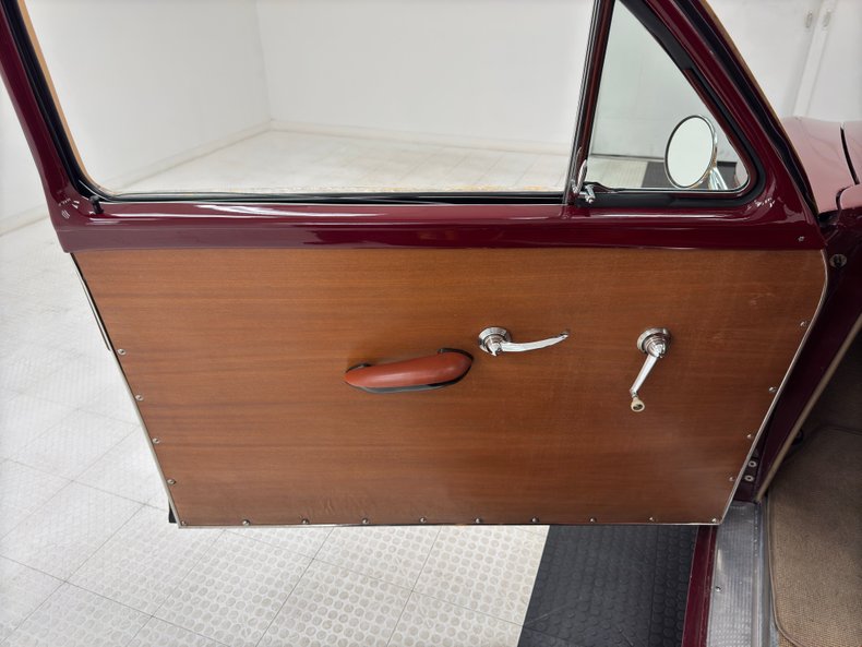 Ford-Other-1950-Cambridge-Maroon-Saddle-42