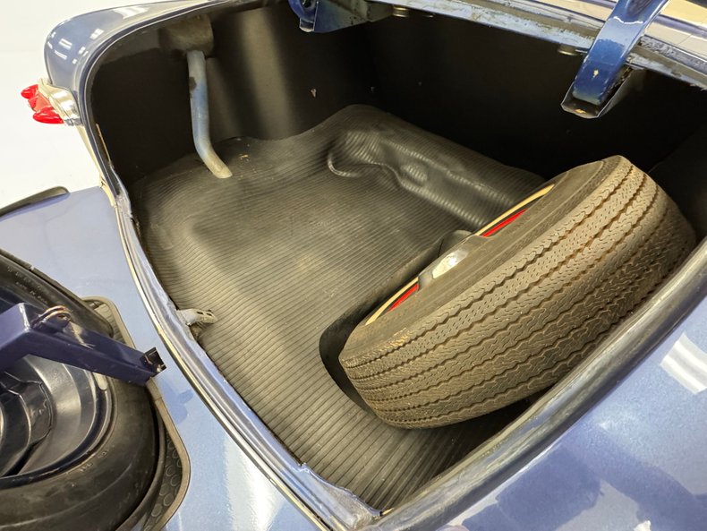 Ford-Other-1951-Blue-Blue-10