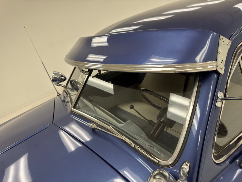 Ford-Other-1951-Blue-Blue-20