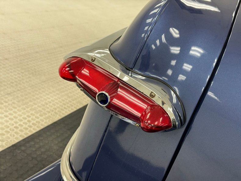 Ford-Other-1951-Blue-Blue-26