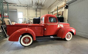 Ford-Pickup-1946-Red-Red-3