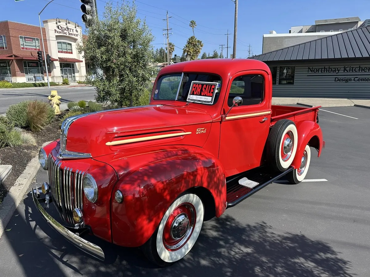 Ford-Pickup-1946-Red-Red-6