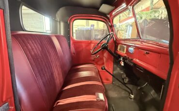 Ford-Pickup-1946-Red-Red-8