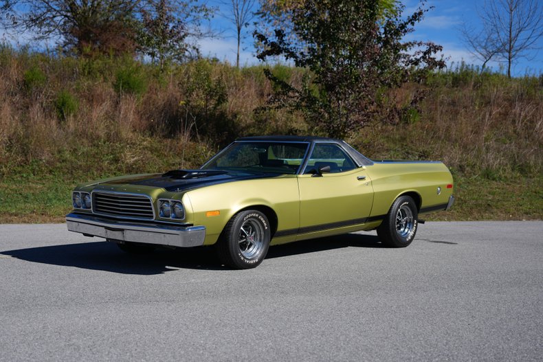 Ford-Ranchero-1973-Bright-Green-Gold-Green-4