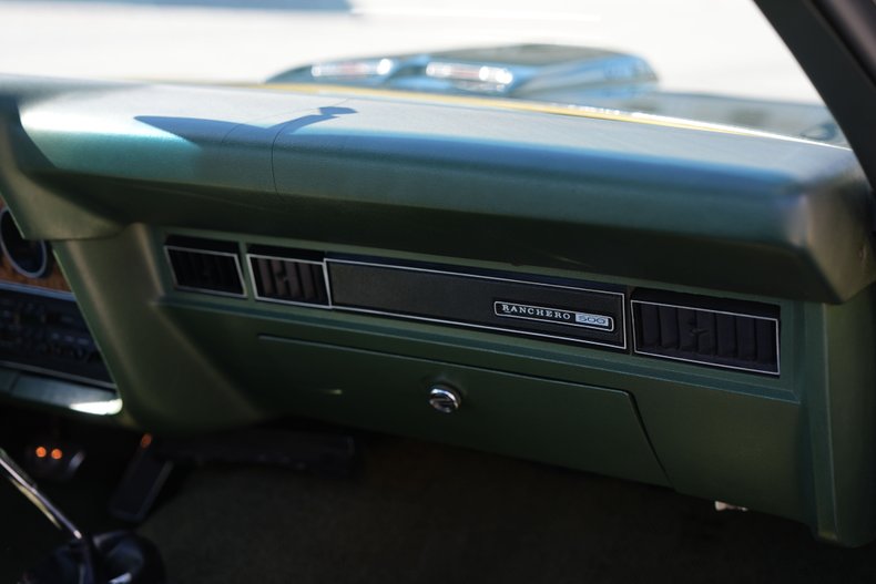 Ford-Ranchero-1973-Bright-Green-Gold-Green-41