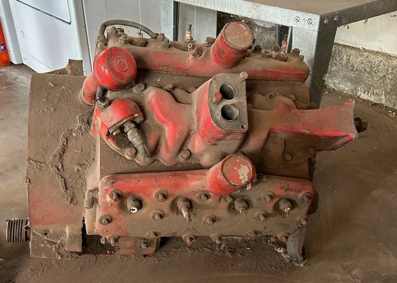 Ford-Standard-1937-Grey-4