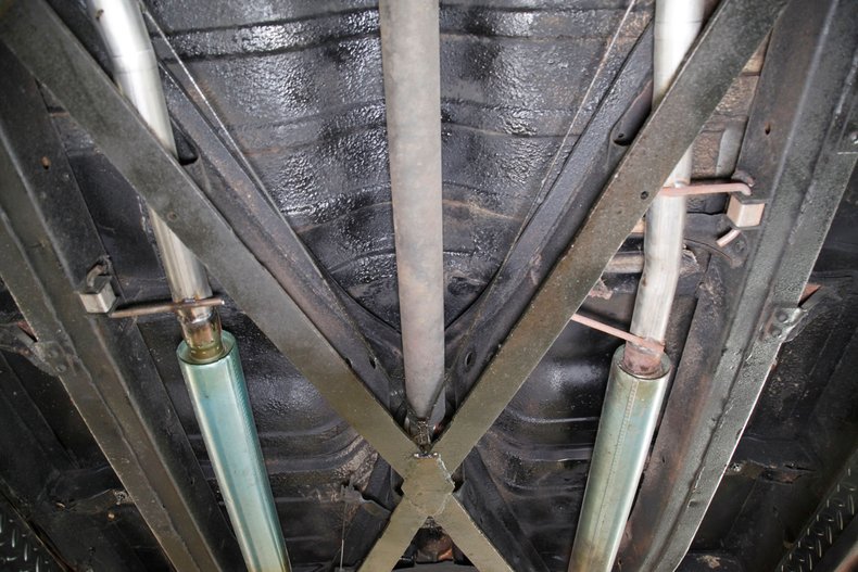 Ford-Sunliner-1953-Aqua-White-13