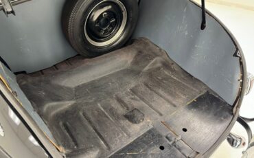 Ford-Super-deluxe-1941-Black-Oxblood-32