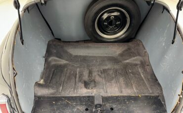 Ford-Super-deluxe-1941-Black-Oxblood-33