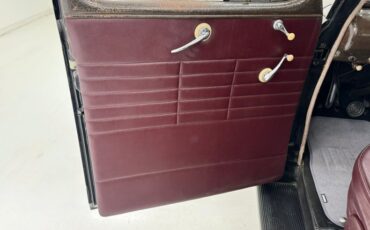 Ford-Super-deluxe-1941-Black-Oxblood-35