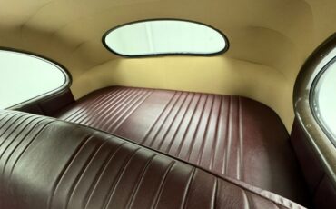 Ford-Super-deluxe-1941-Black-Oxblood-39