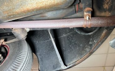 Ford-Super-deluxe-1941-Black-Oxblood-48