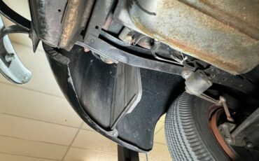 Ford-Super-deluxe-1941-Black-Oxblood-8