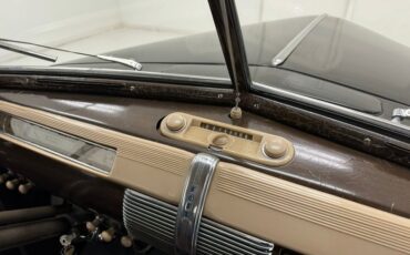 Ford-Super-deluxe-1941-Black-Oxblood-9