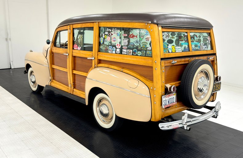 Ford-Super-deluxe-1941-Tucson-Tan-Brown-1