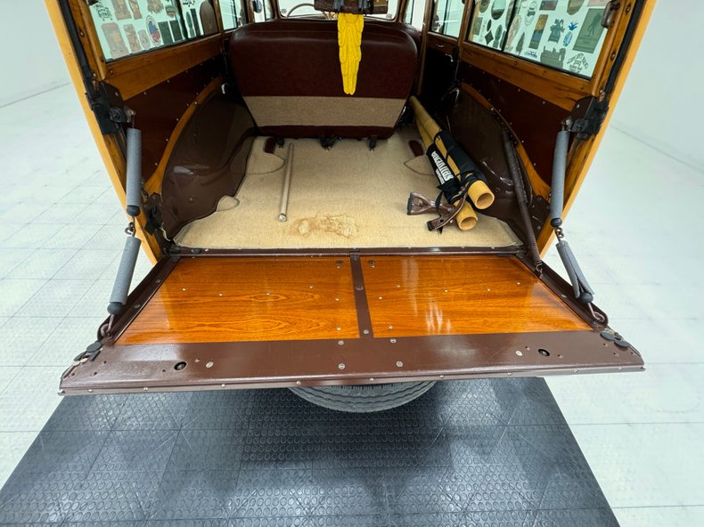 Ford-Super-deluxe-1941-Tucson-Tan-Brown-22