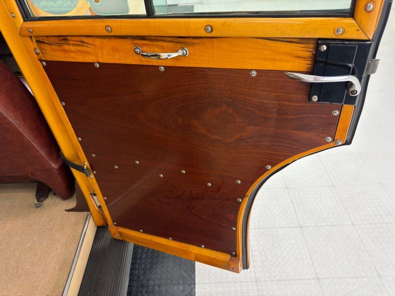 Ford-Super-deluxe-1941-Tucson-Tan-Brown-30