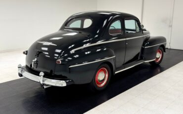 Ford-Super-deluxe-1948-Black-Red-10