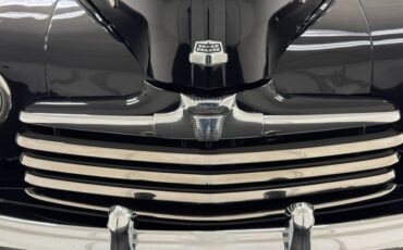 Ford-Super-deluxe-1948-Black-Red-14