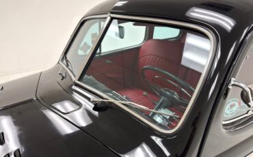 Ford-Super-deluxe-1948-Black-Red-18