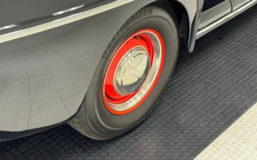 Ford-Super-deluxe-1948-Black-Red-26