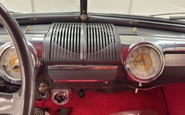 Ford-Super-deluxe-1948-Black-Red-46