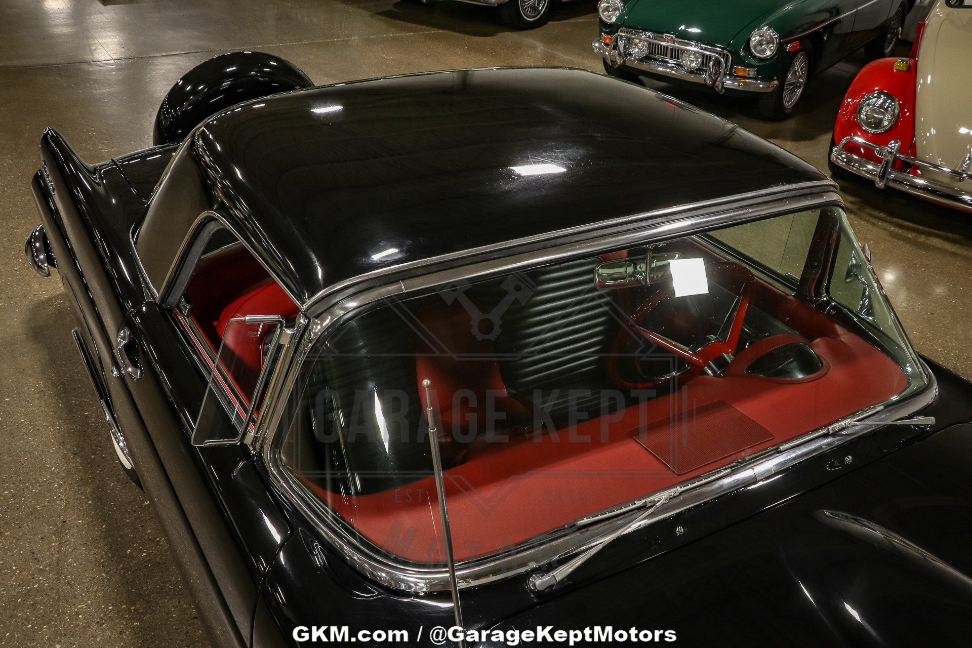 Ford-Thunderbird-1956-Black-Red-48