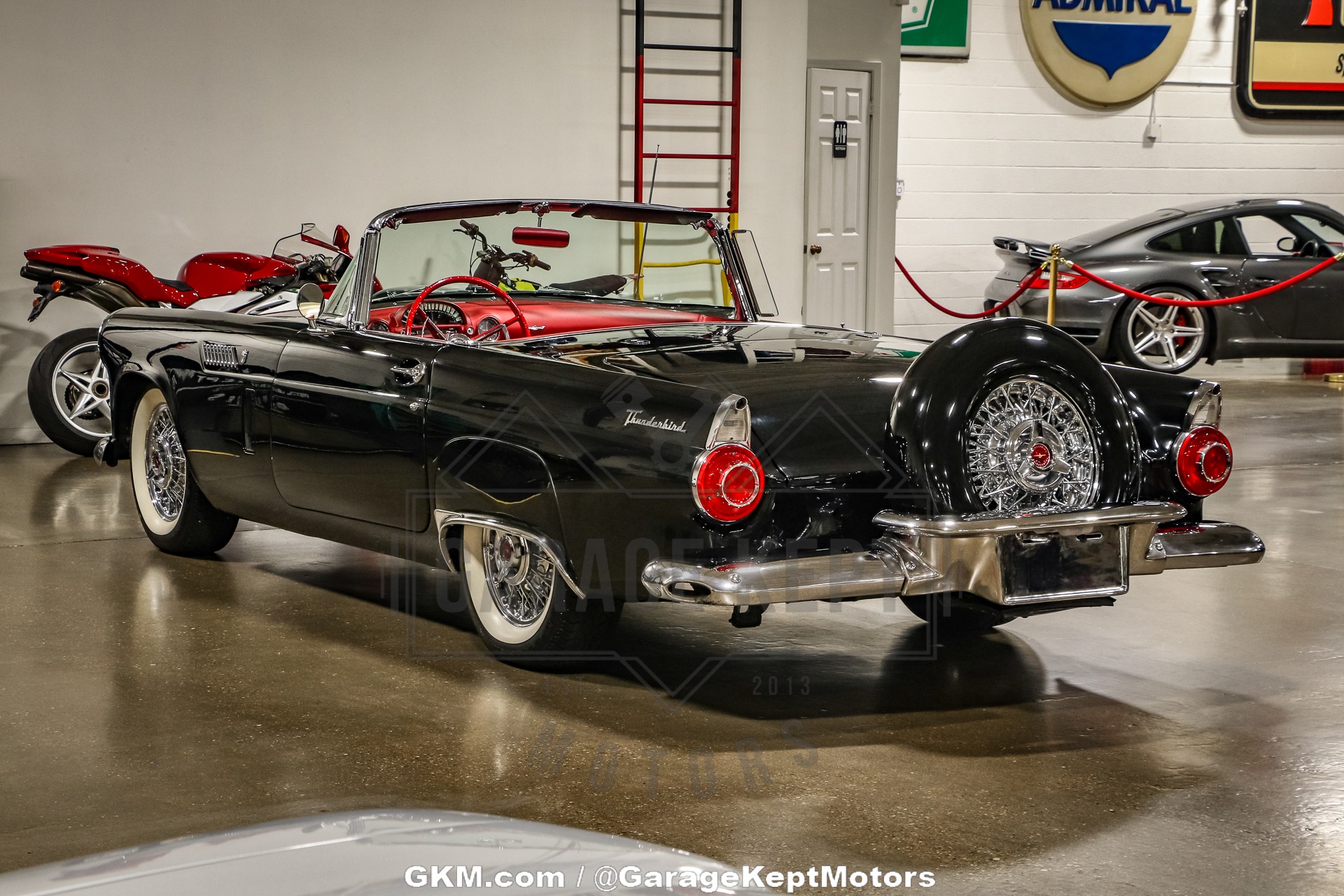 Ford-Thunderbird-1956-Black-Red-49