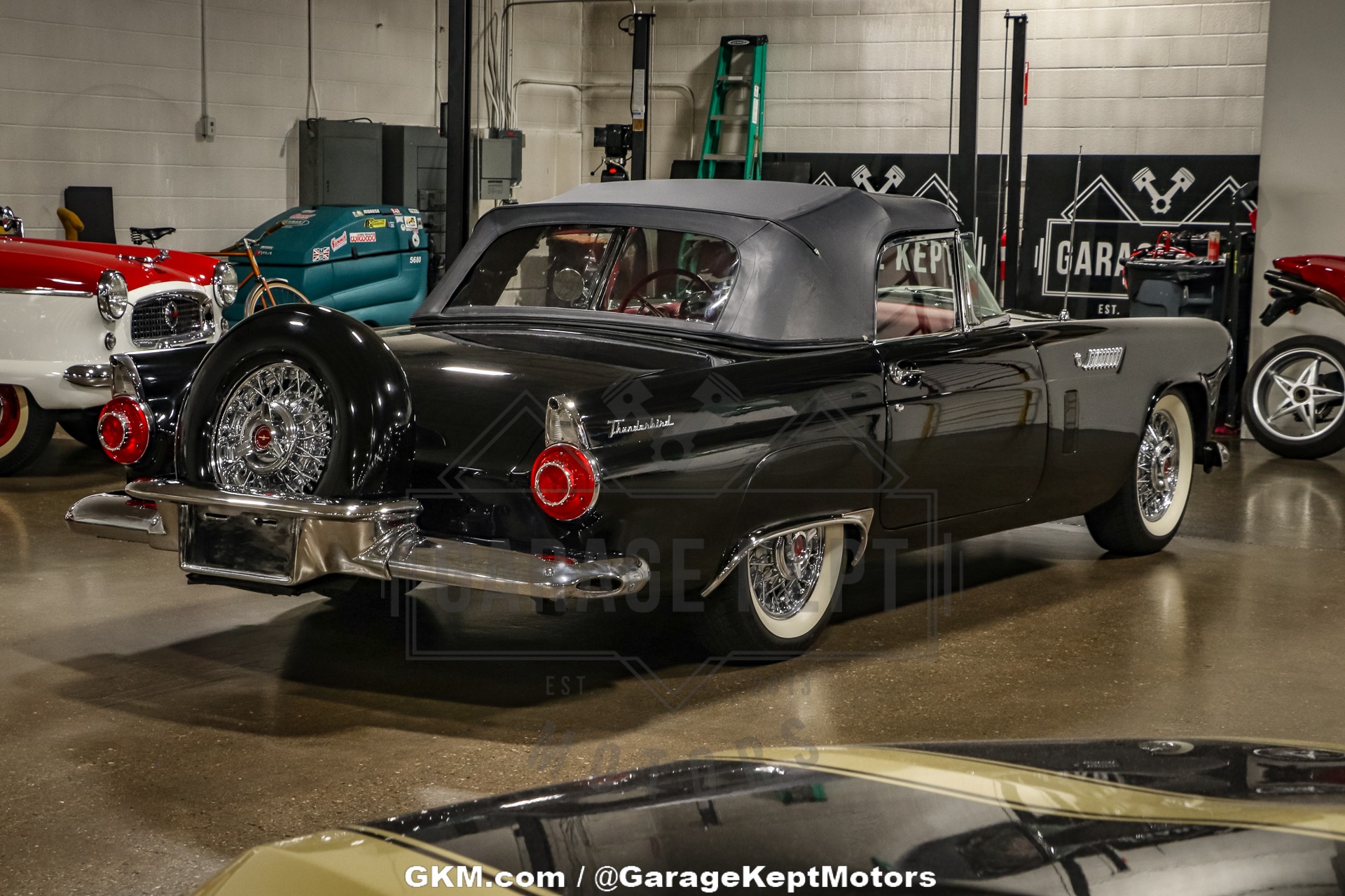 Ford-Thunderbird-1956-Black-Red-5