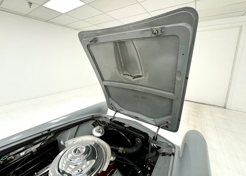 Ford-Thunderbird-1956-Navajo-Gray-Red-13