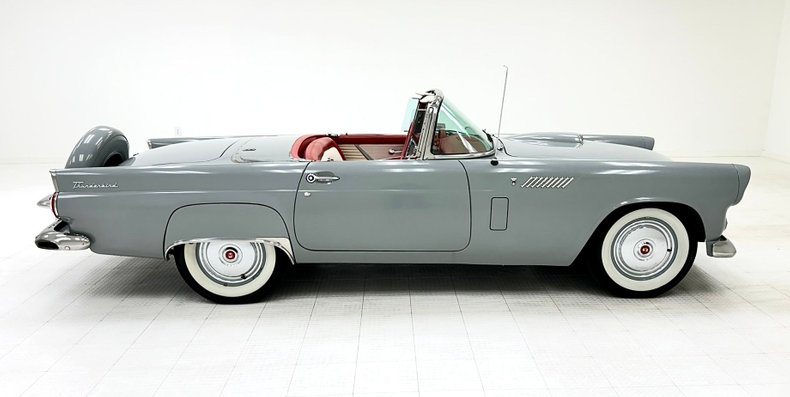Ford-Thunderbird-1956-Navajo-Gray-Red-17
