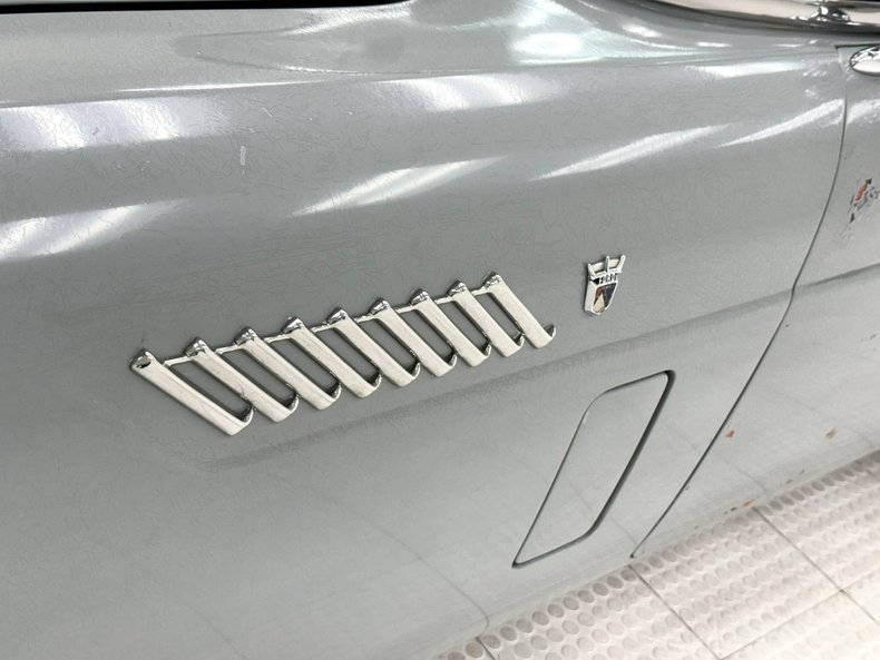 Ford-Thunderbird-1956-Navajo-Gray-Red-21