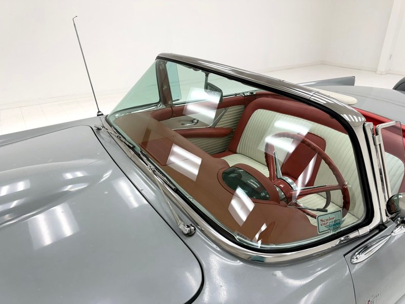 Ford-Thunderbird-1956-Navajo-Gray-Red-22