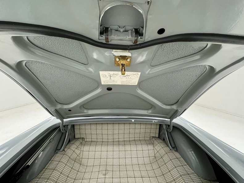 Ford-Thunderbird-1956-Navajo-Gray-Red-43