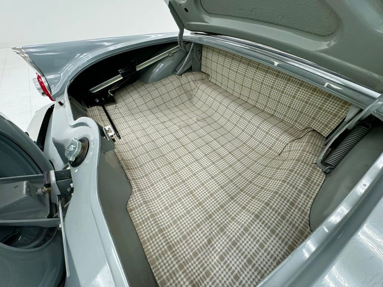 Ford-Thunderbird-1956-Navajo-Gray-Red-49