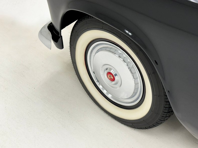 Ford-Thunderbird-1956-Raven-Black-Black-13