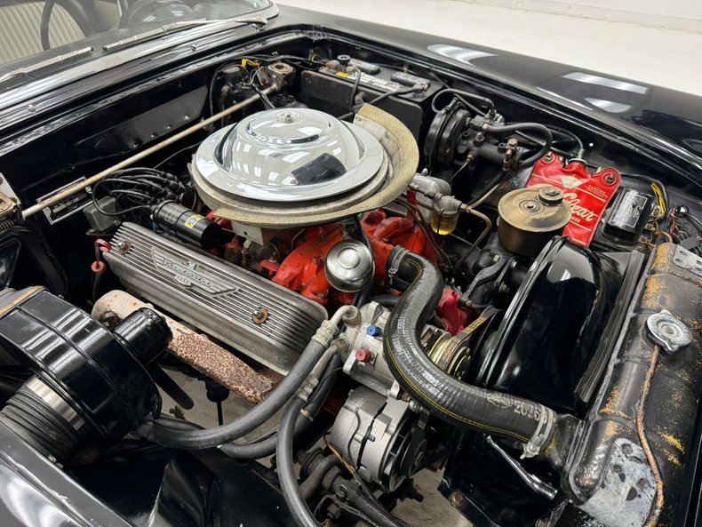 Ford-Thunderbird-1956-Raven-Black-Black-36