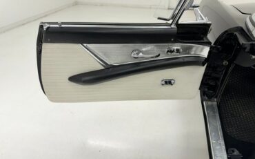 Ford-Thunderbird-1956-Raven-Black-Black-43