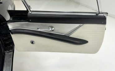 Ford-Thunderbird-1956-Raven-Black-Black-45